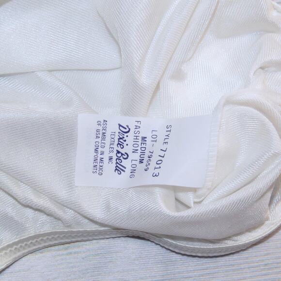 Dixie Belle Slip Medium White - Picture 2 of 3